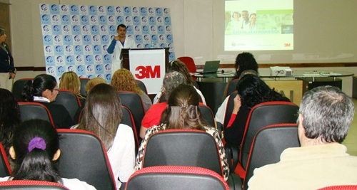 <b>APOSTANDO A LA EXCELENCIA, CULMINA CON �XITO EL CURSO DE CAPACITACION PARA PERSONAL DE QUIROFANO EN ESTERILIZACION Y SUS �LTIMAS INNOVACIONES A NIVEL LATINOAMERICANO. </b>